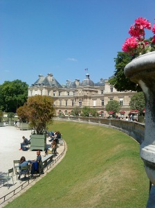 U pozaini je Palais du Luxembourg